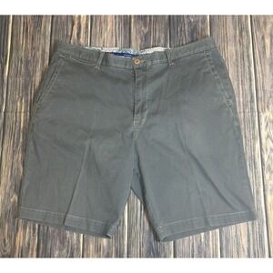 Tommy Bahama Shorts Mens 38 Gray Stretch Chino Bermuda Flat Front Casual